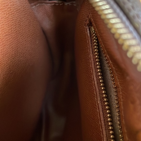 Louis Vuitton Vintage Authentic Handbag - Picture 11 of 16